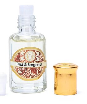 Oud en bergamot Ittar ayurveda parfumolie song of india